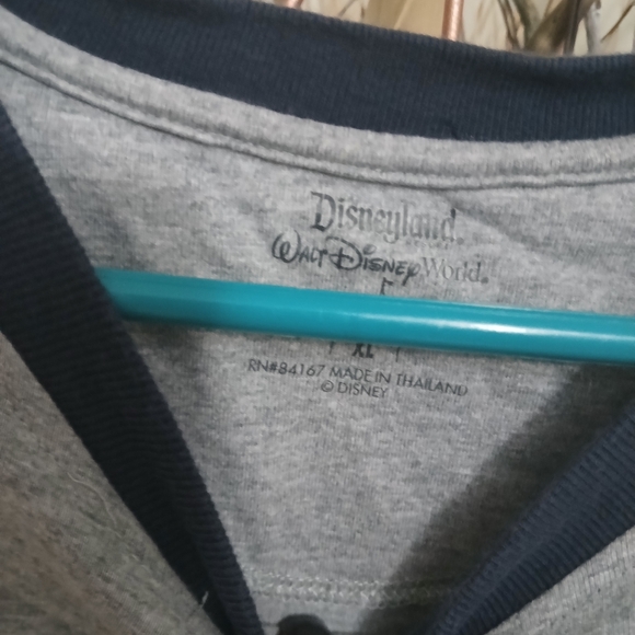 Disneyland Disney T shirt - Picture 2 of 2